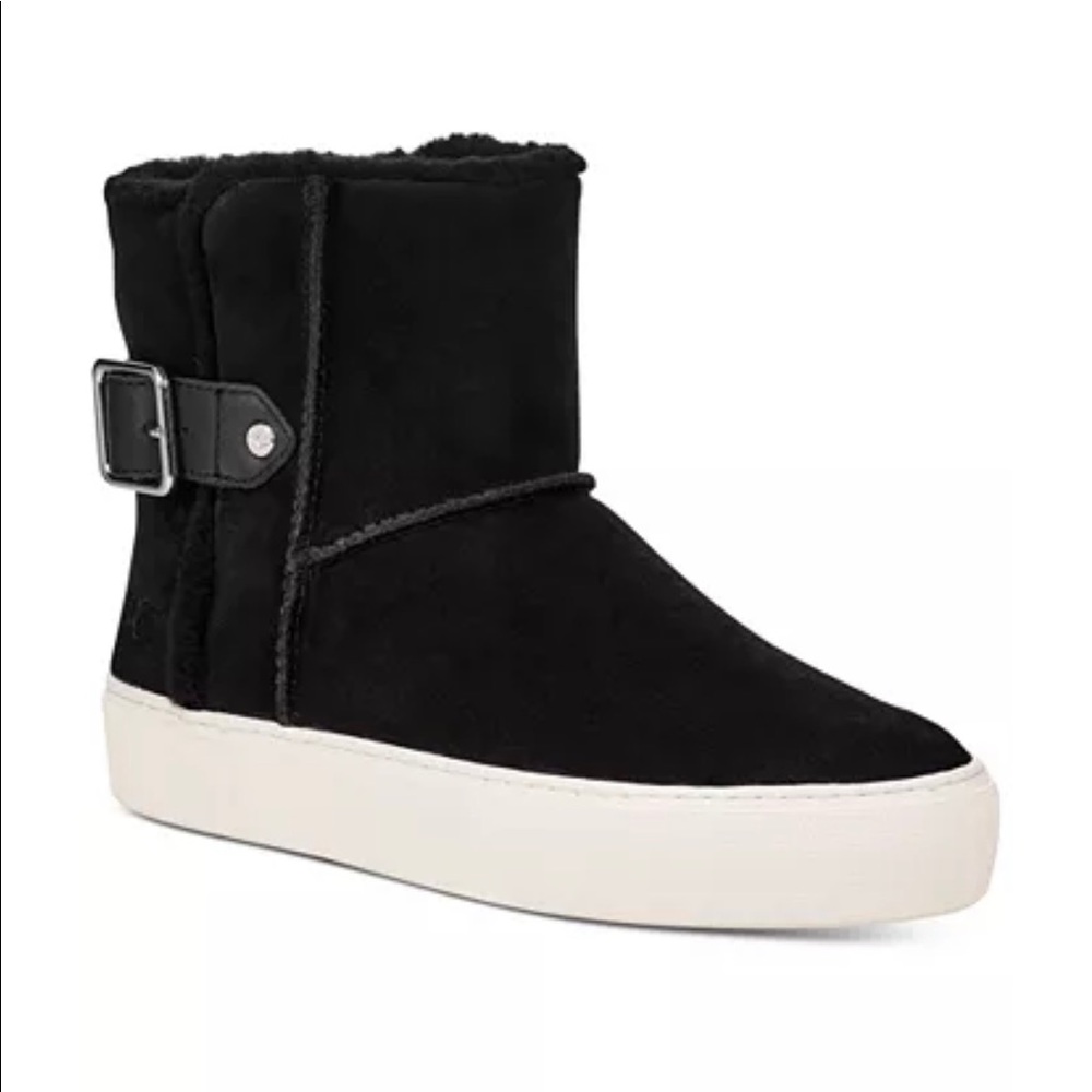 UGG AIKA BOOTIES